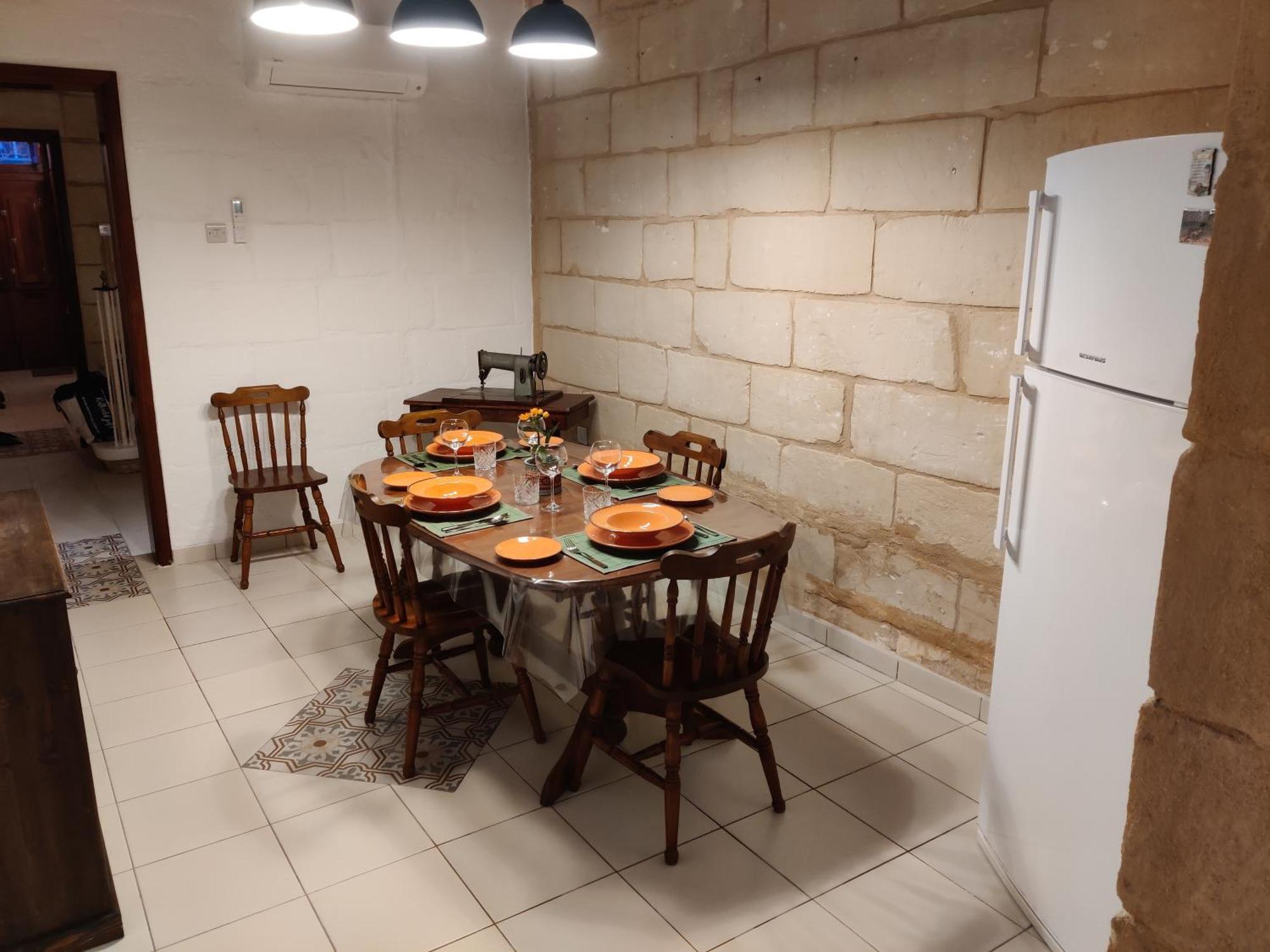 Holiday home Peaceful Traditional Maltese Townhouse Luqa